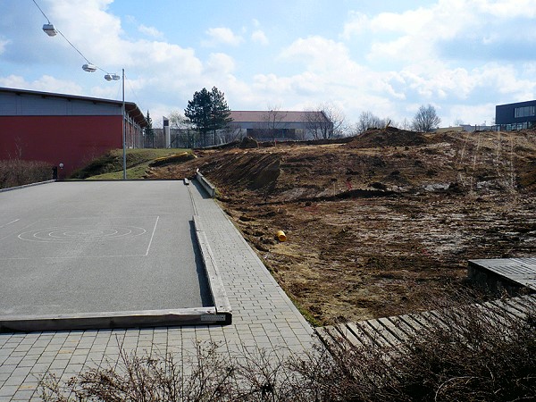 Erste Grabungen. Hier wird einmal die 3. Stockbahn entstehen